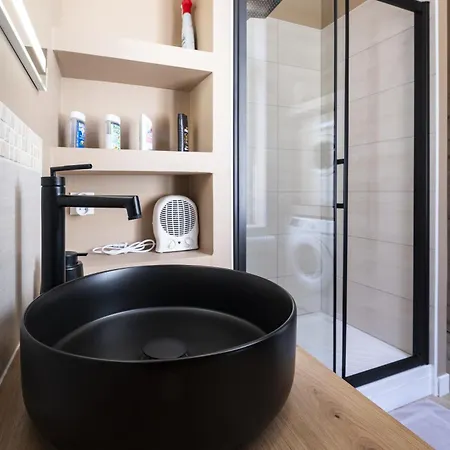 Holiday home Maison 4 I Jacuzzi I Netflix I 10 Couchages Max I Centre *