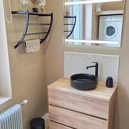 Holiday home Maison 4 I Jacuzzi I Netflix I 10 Couchages Max I Centre *